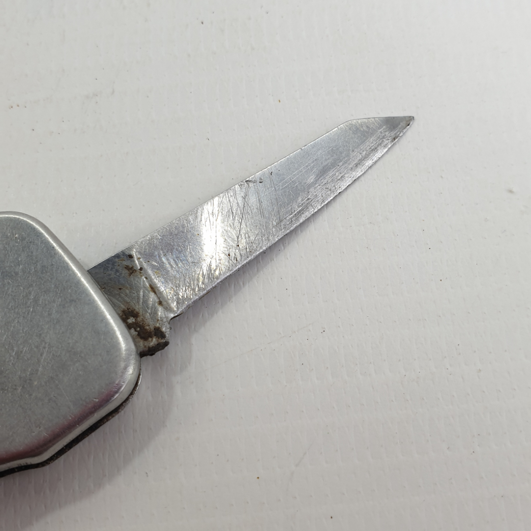 Металлический складной нож-открывалка. Картинка 4